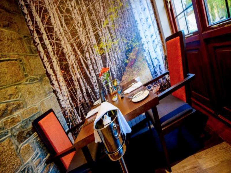 Le Friquet Hotel Castel ภายนอก รูปภาพ